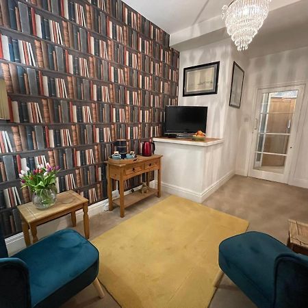 G&T Apartment Scarborough Extérieur photo